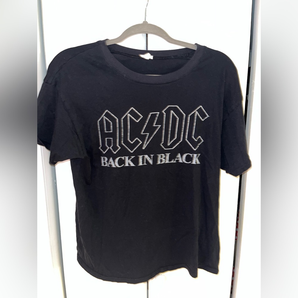 AC/DC BAND TEE 🔆